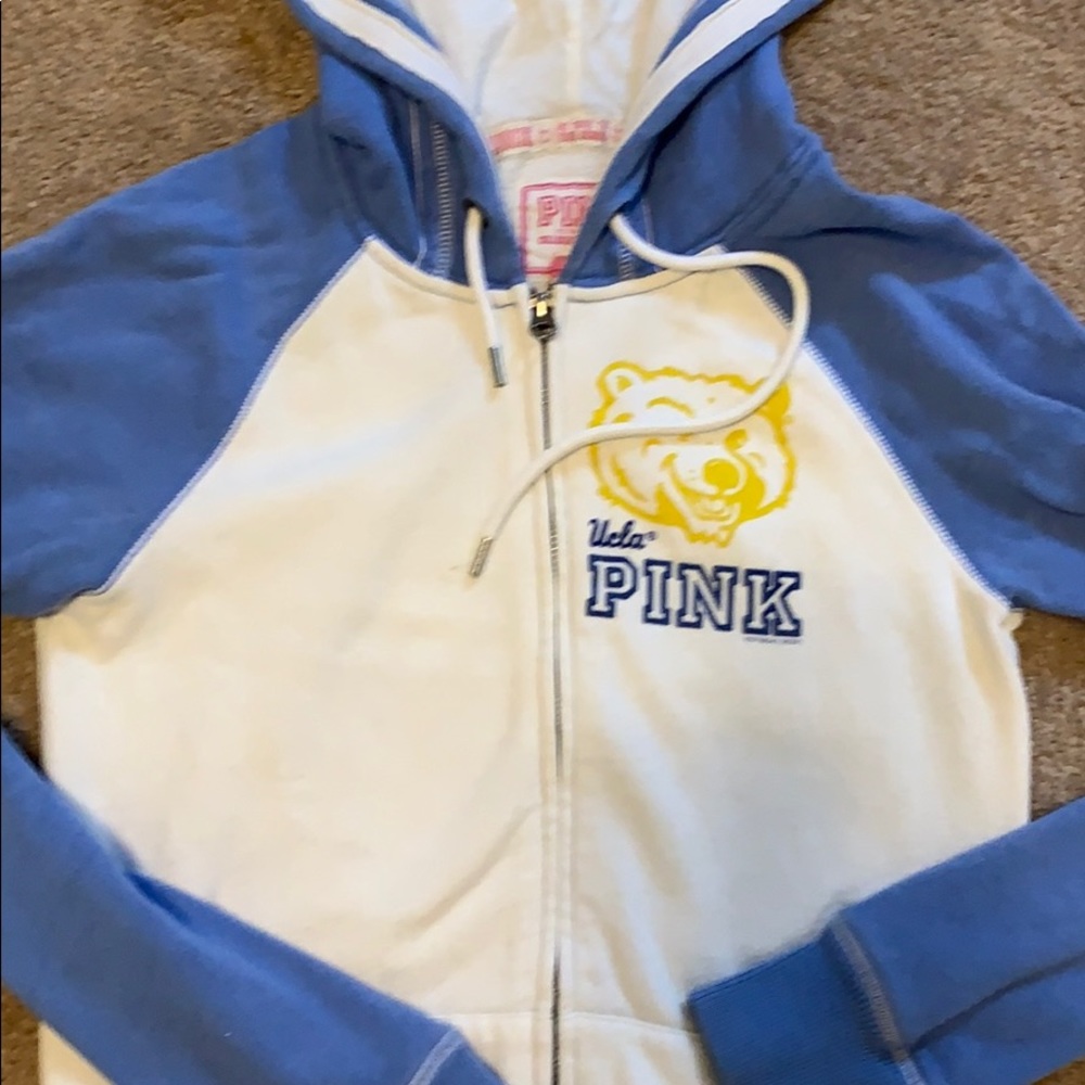 VS PINK UCLA ZIP THRU